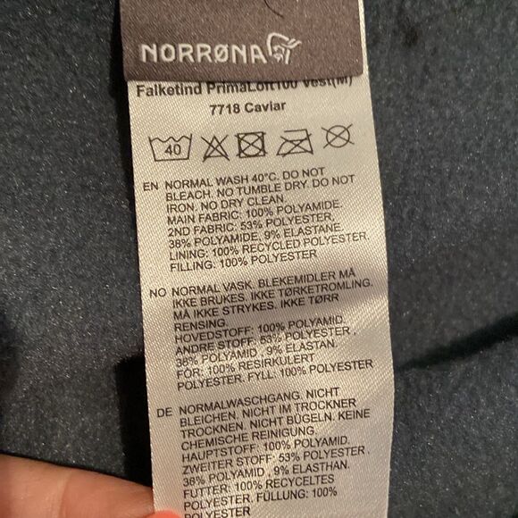 Black & Blue Norrona Insulated Vest with Logo Men’s medium - Picture 10 of 13